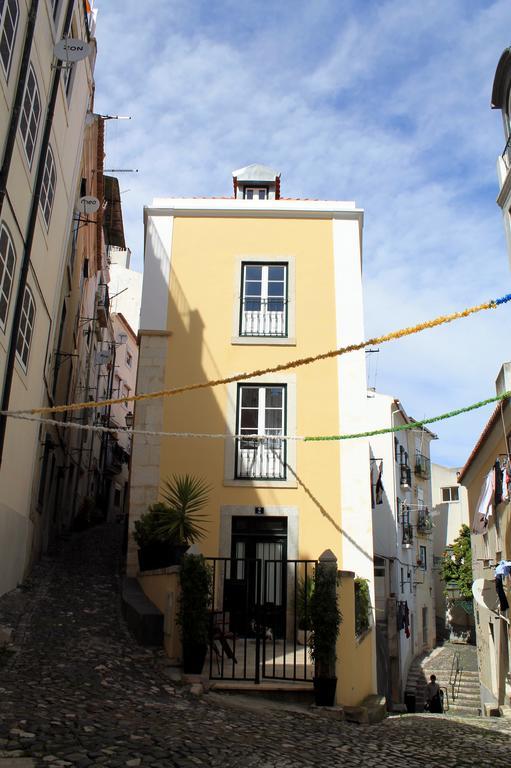 Pátio Alfama * Lisboa